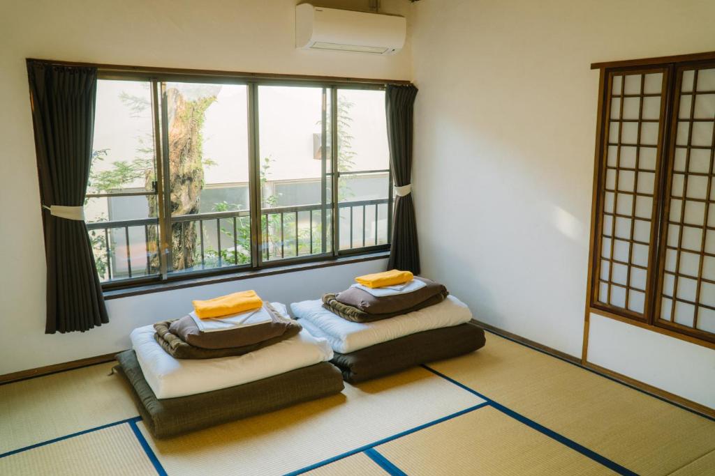 Posezení v ubytování Onsen Guesthouse HAKONE TENT