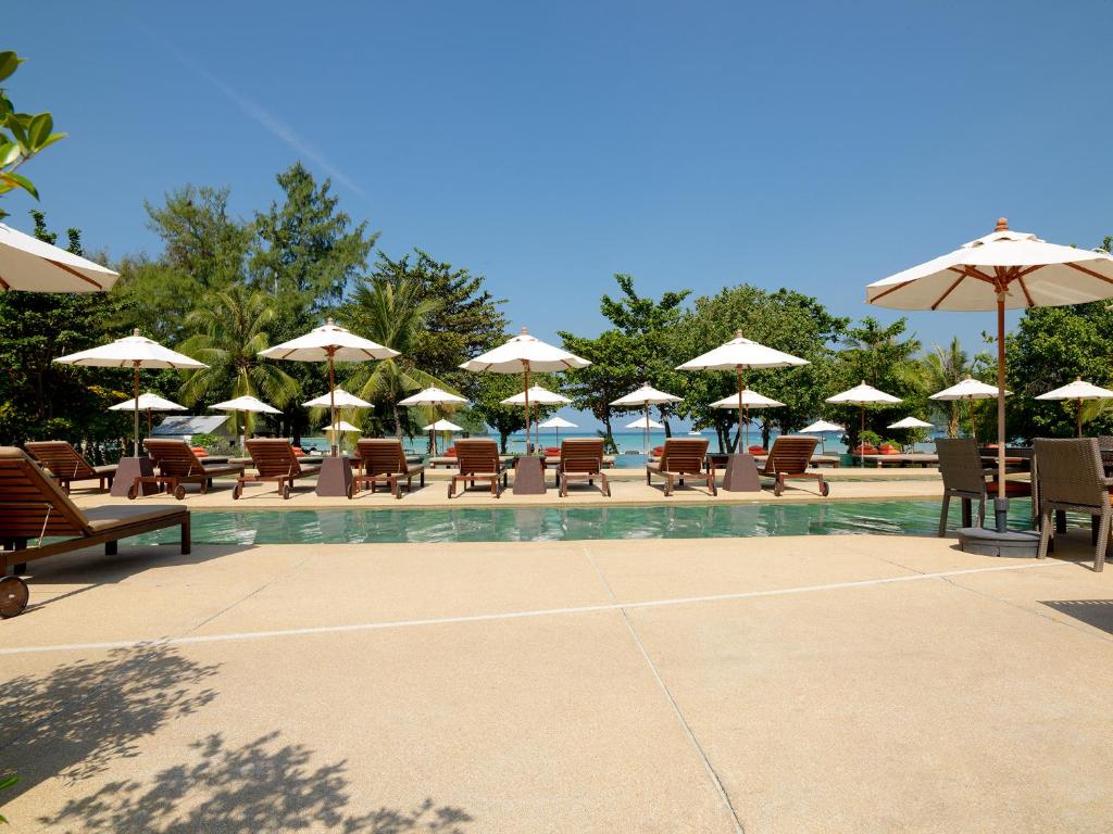 A piscina em ou perto de PP Charlie Beach Resort