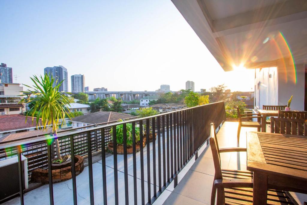 Lily Hotel Bangkok - Resim 12