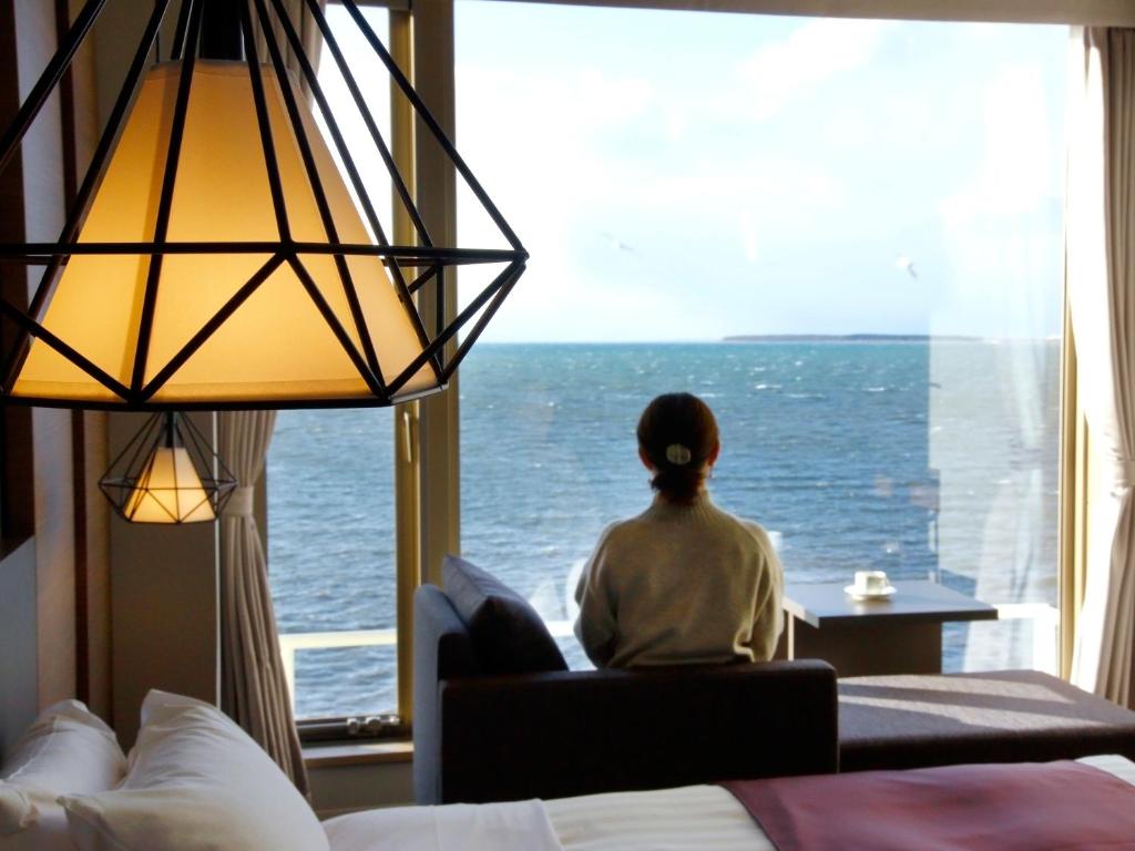 Lake Saroma Tsuruga Resort thumbnail 3
