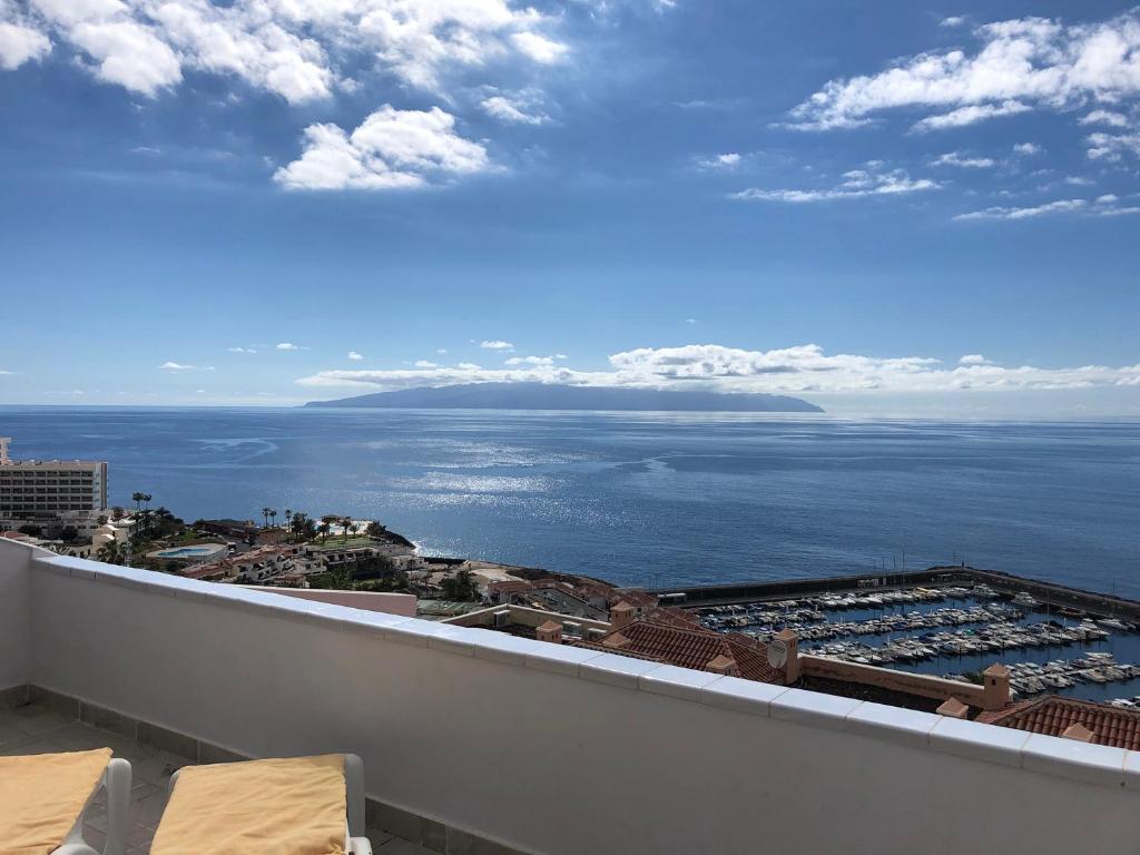 Estrella del Norte -Villas Los Gigantes, Acantilado de los ...