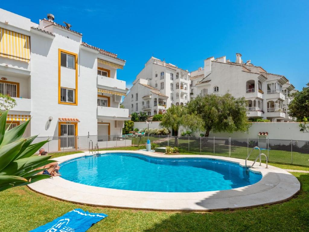 Apartment Los Corales, Marbella, Spain - Booking.com