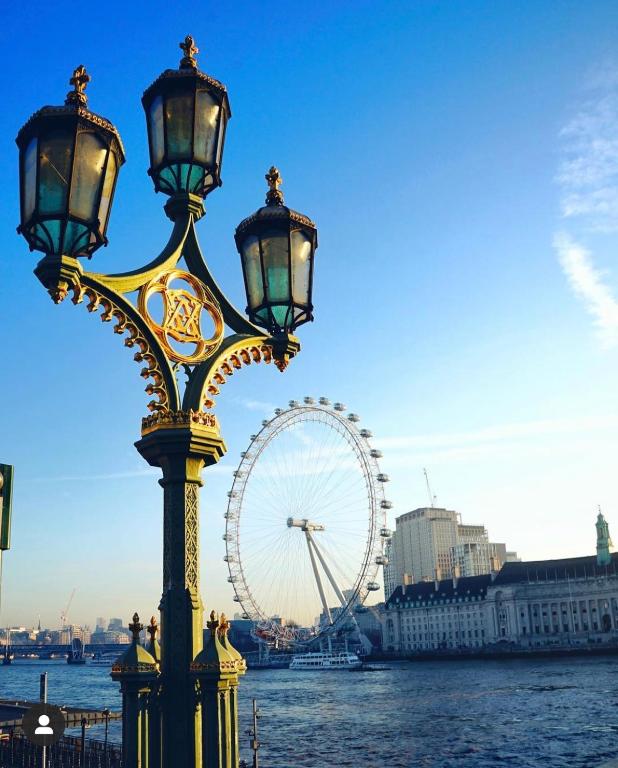 The Clermont London, Charing Cross - Resim 13