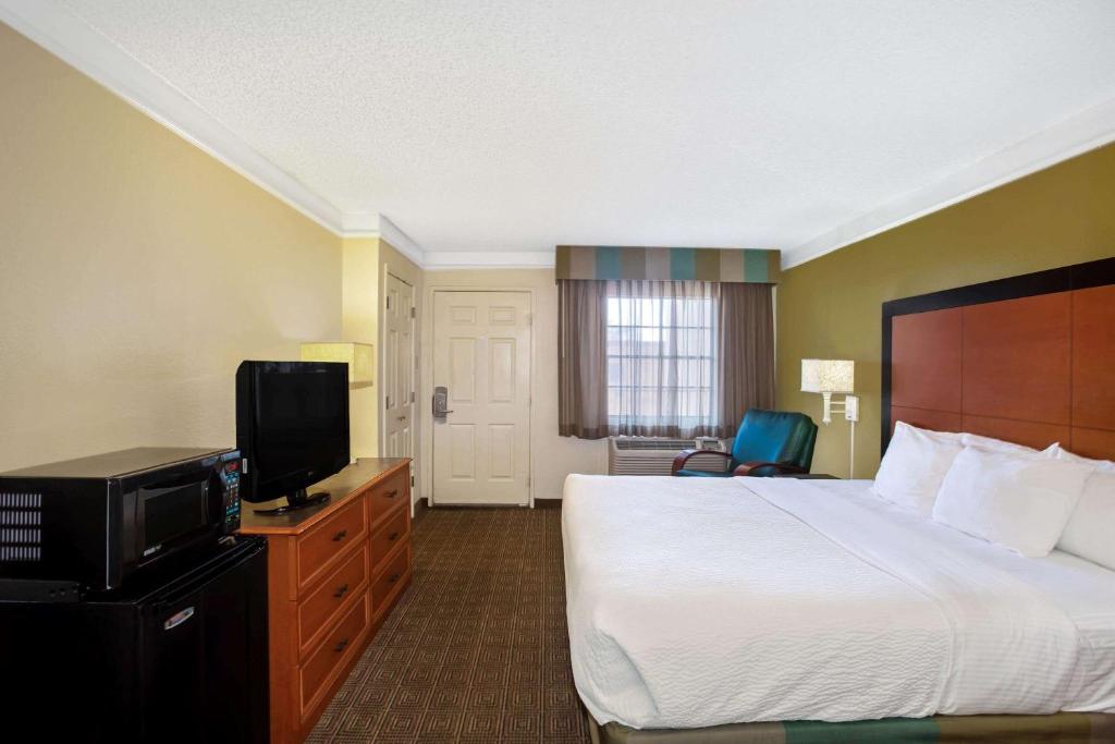 La Quinta Inn by Wyndham Killeen - Fort Hood - Deluxe King Suite - No Fumadores