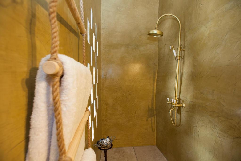 Porolithos Boutique Hotel - 13