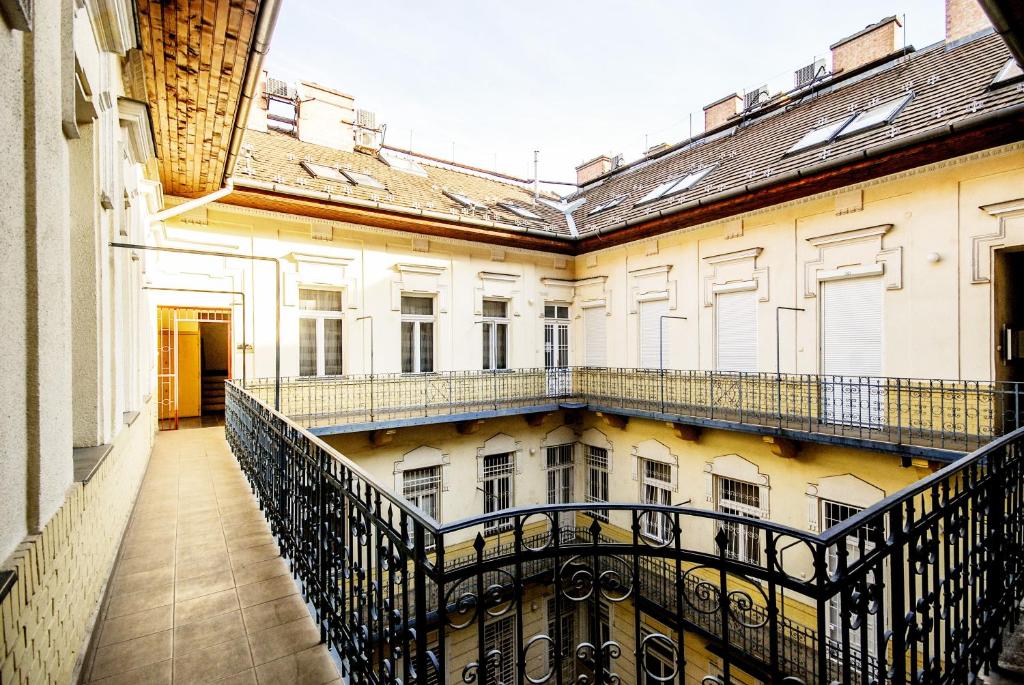 Budova, v ktorej sa apartmán nachádza