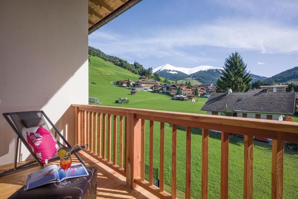 Nespecifikovaný výhled na hory nebo výhled na hory při pohledu z hotelu