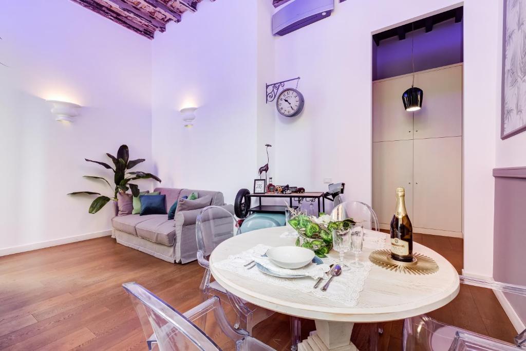 Klioos Apartment - Holiday Home