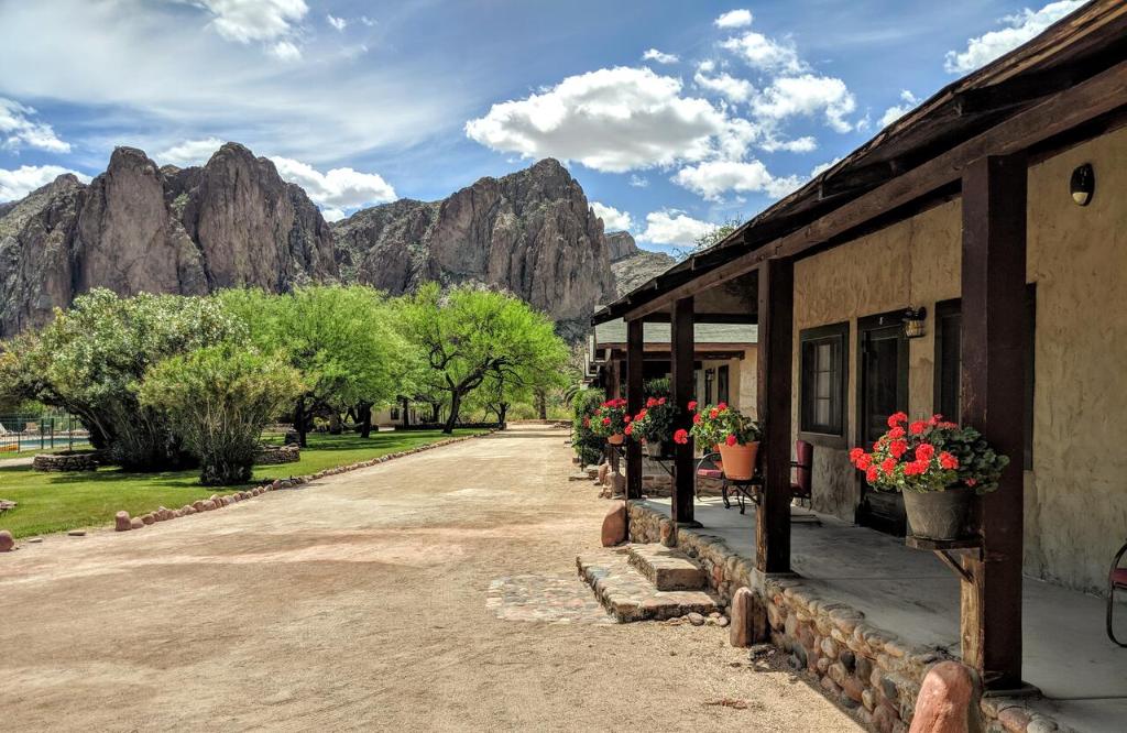Üldine mäevaade või majutusasutusest Saguaro Lake Ranch pildistatud vaade