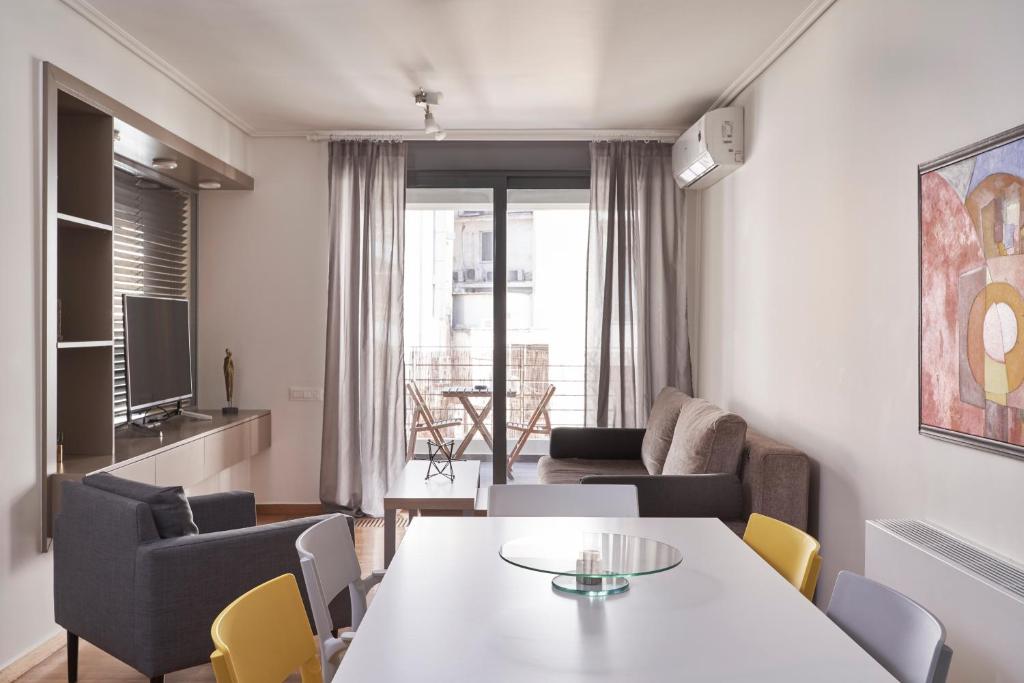 Posezení v ubytování Contemporary & Comfy Apt next to Acropolis Museum
