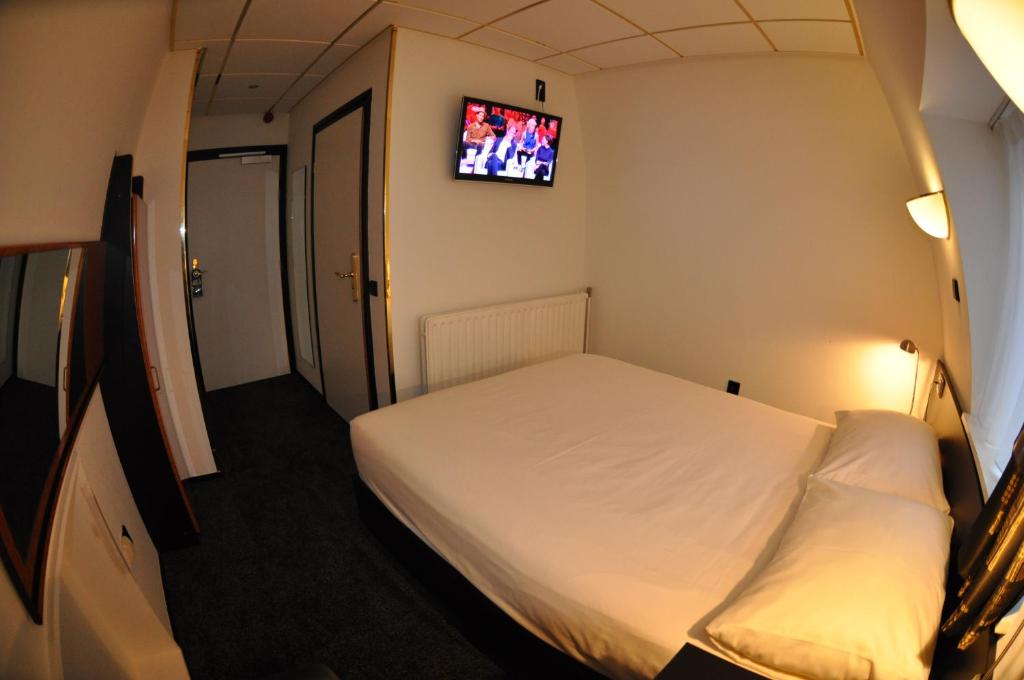 Budget Hotel Le Beau Rivage - Resim 43