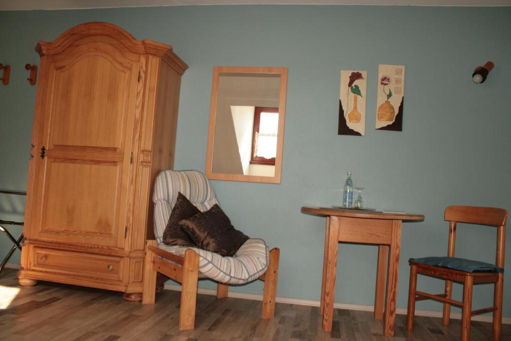 Posezení v ubytování Waldpension Jägerstüberl
