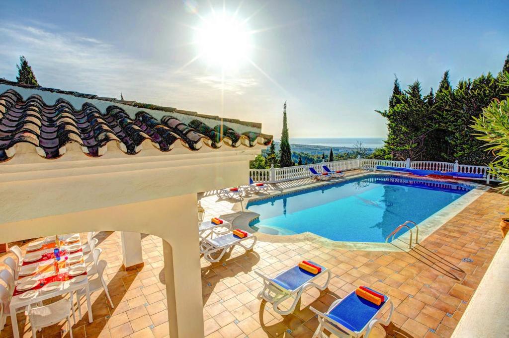 Villa Las Mariquitas, with heated pool, Frigiliana, Spain - Booking.com