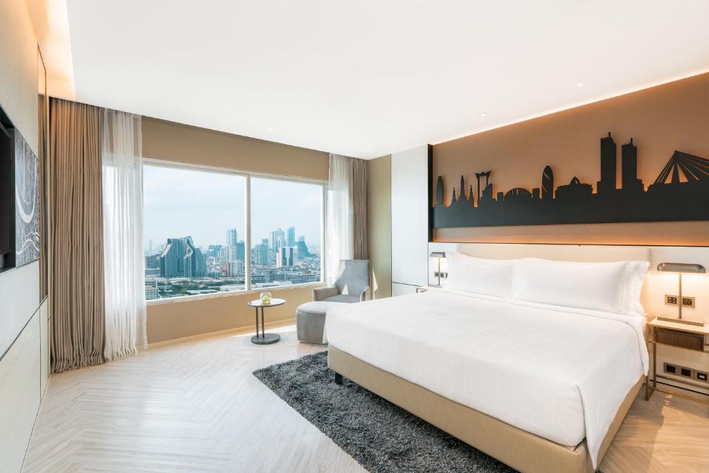 Pathumwan Princess Hotel - SHA Extra Plus Certified, Bangkok – Updated 2023  Prices