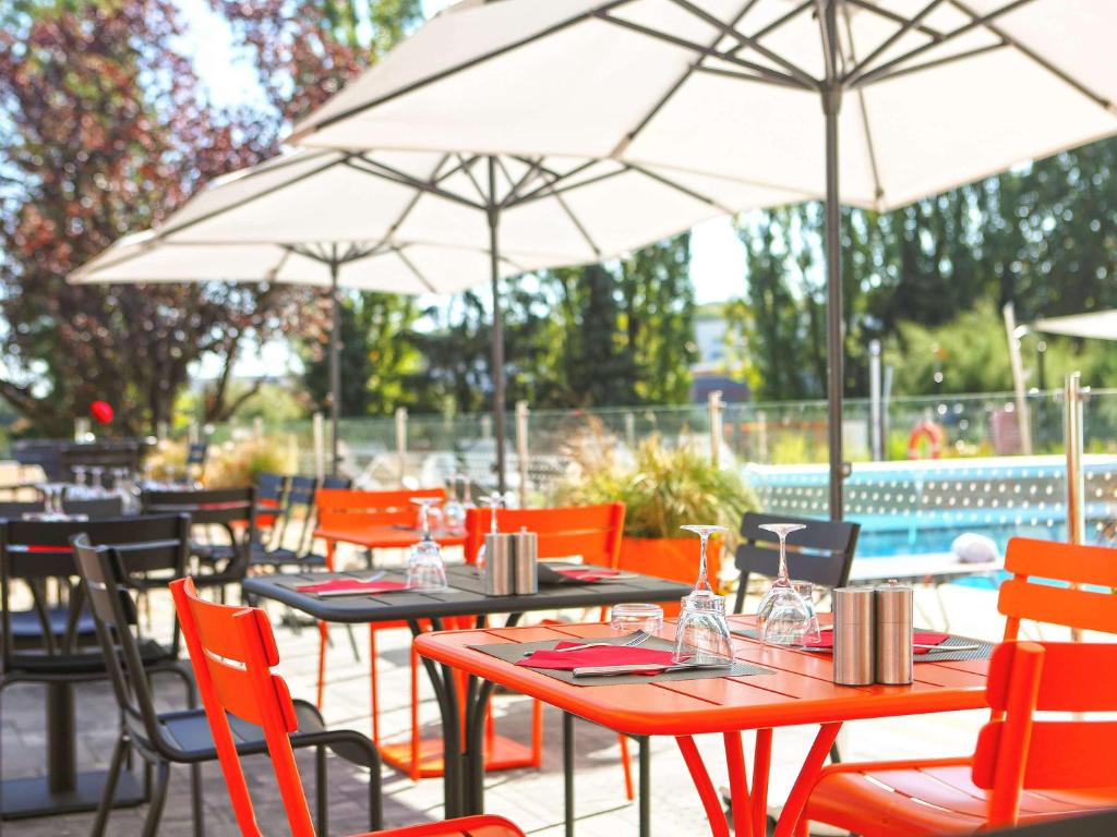 Bazén v ubytování ibis Styles Nancy Sud nebo v jeho okolí