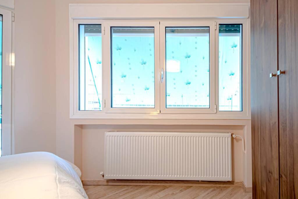 Posteľ alebo postele v izbe v ubytovaní A 2 bedroom luxurious experience in Pagrati