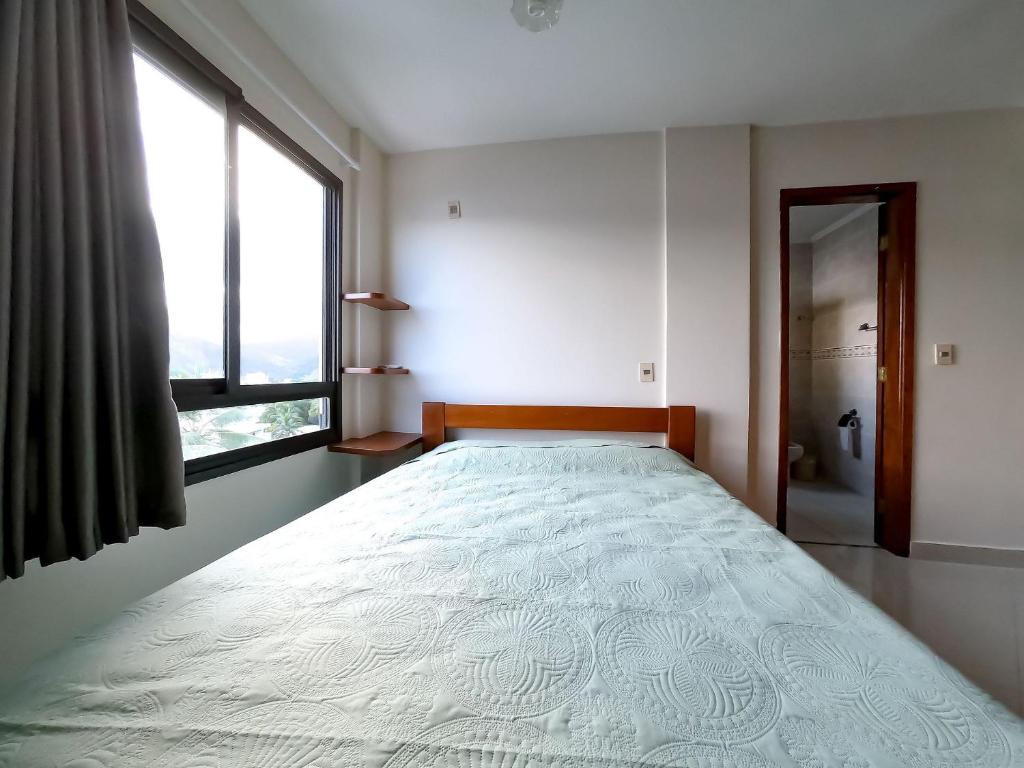  Apartamento pé na areia com linda vista para o mar