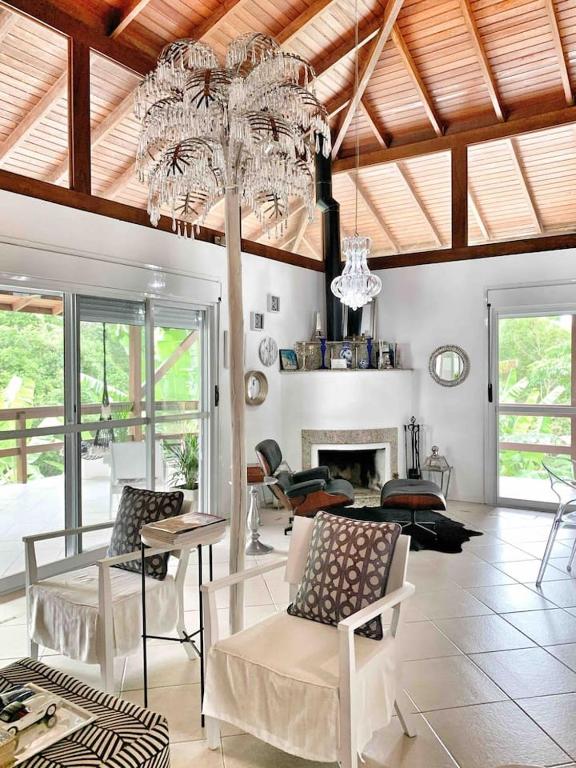  CasaIvan beautiful house located near Jurere