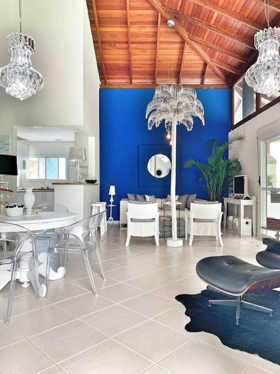  CasaIvan beautiful house located near Jurere