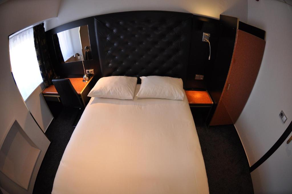 Budget Hotel Le Beau Rivage - Resim 21