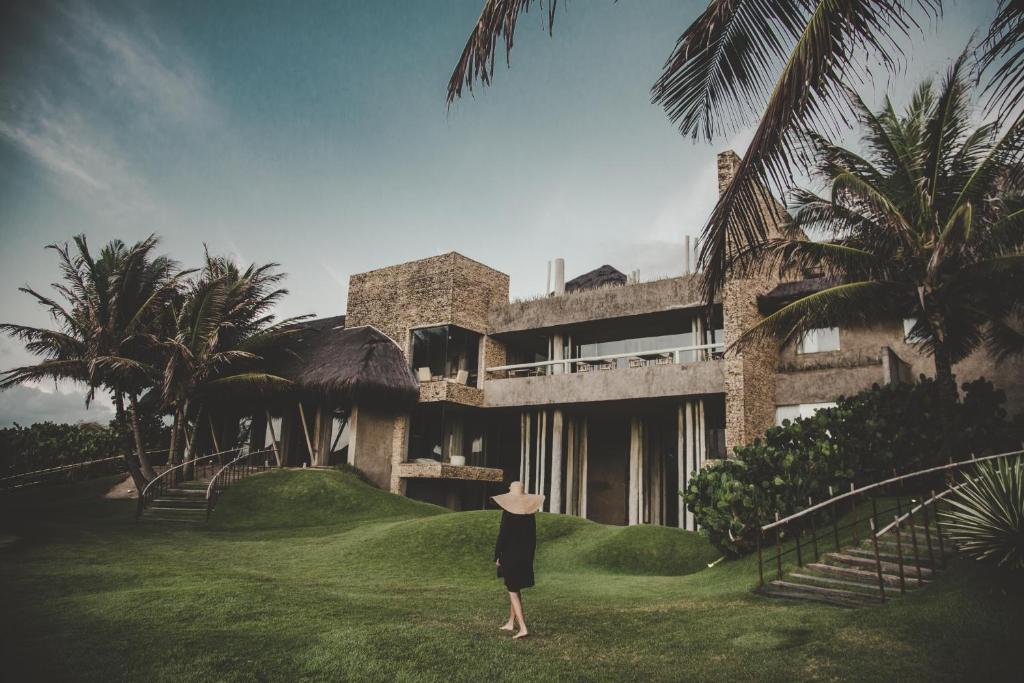  Kenoa Exclusive Beach Spa & Resort