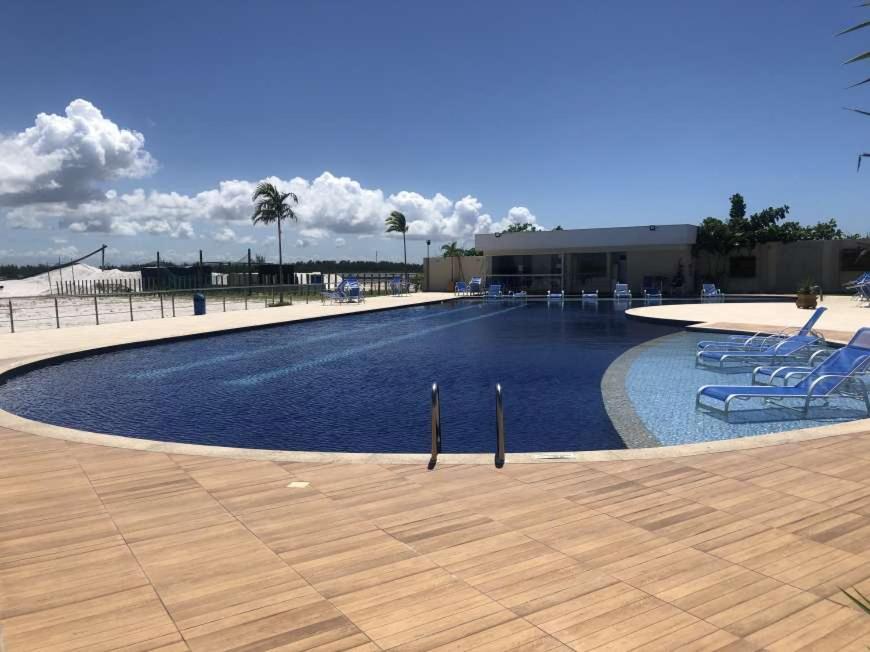  Flat com praia privativa e lazer total em Arraial