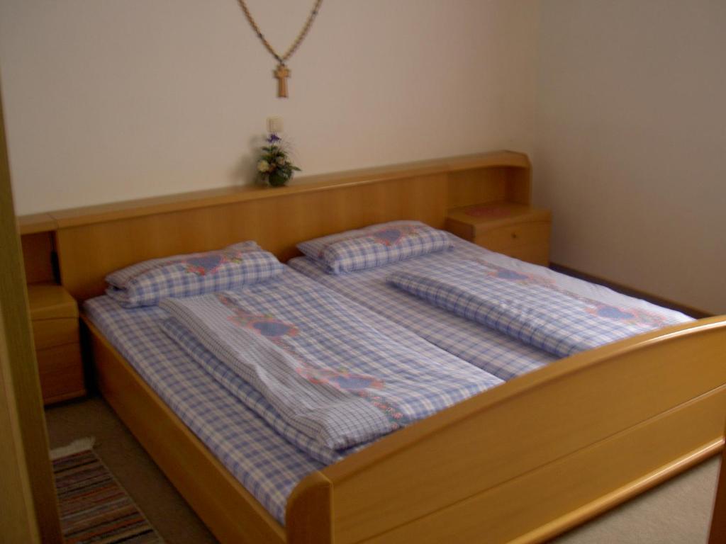 Postel nebo postele na pokoji v ubytování Haus An der Abens