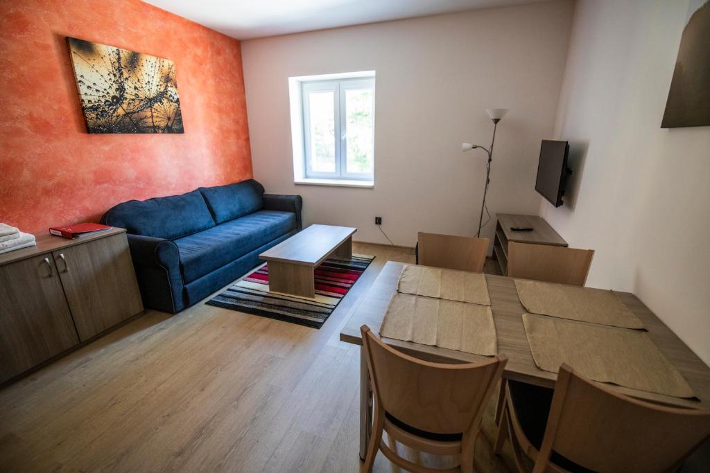 Posezení v ubytování Apartmány pod Jeřábem, Šanov 67, Červená Voda