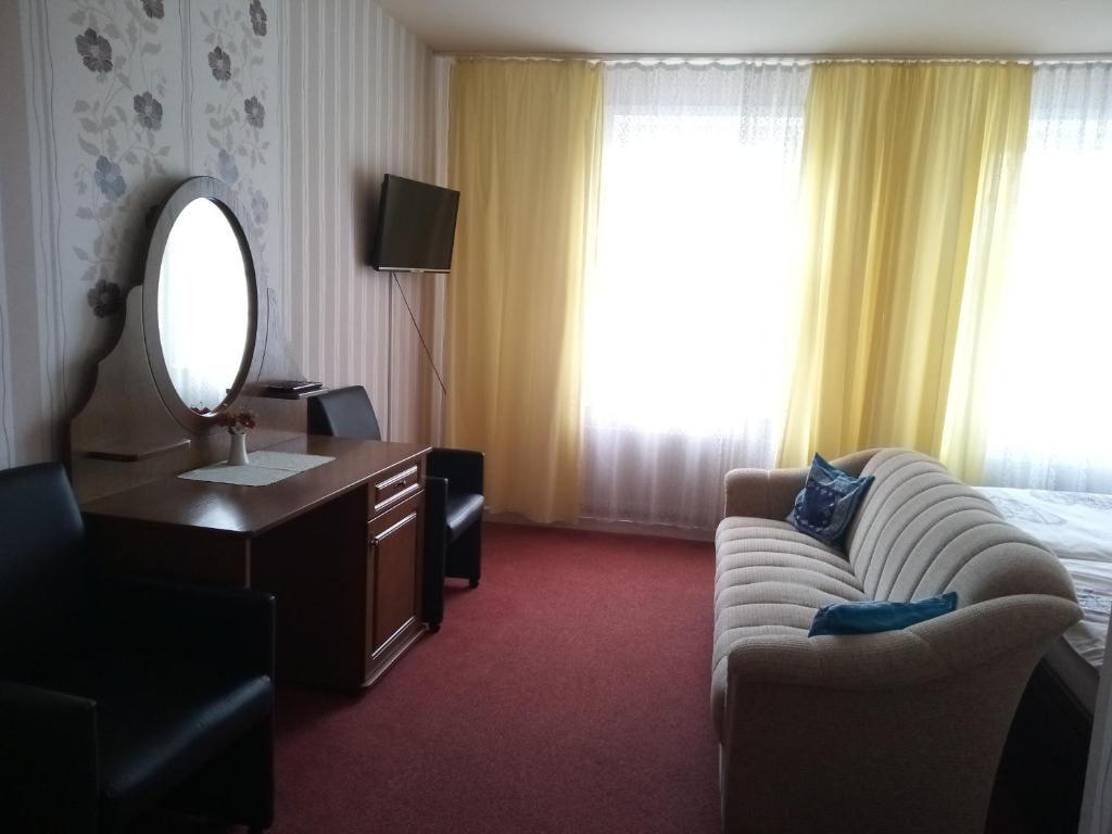 Hotel Stadt Lügde - Twin Room With Shower