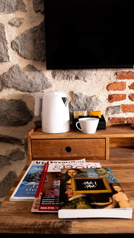 Fotografie z fotogalerie ubytování Hôtel Zadig v destinaci Aurillac