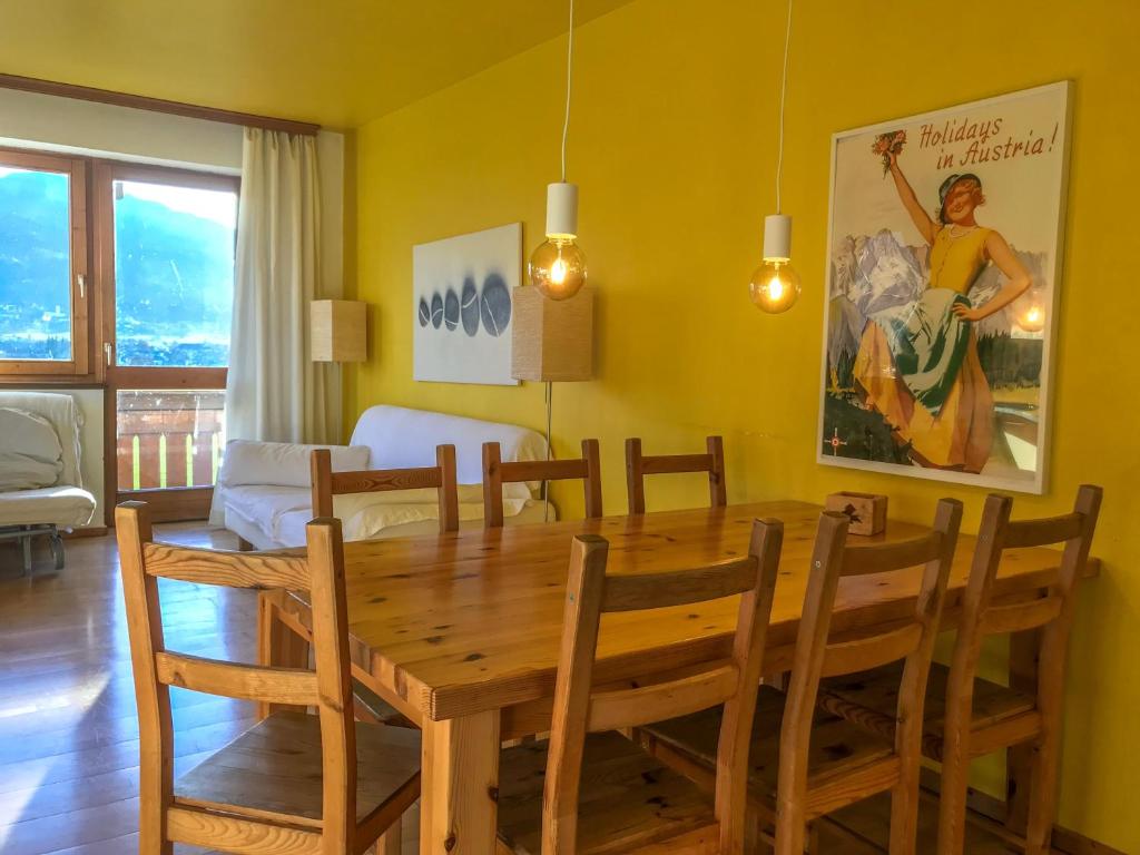 A seating area at Apartmenthaus Rapplhof