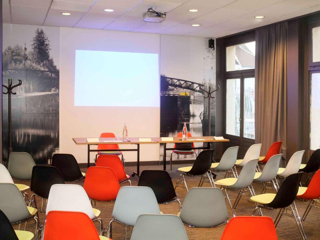 Konferenční prostory v ubytování ibis Montargis