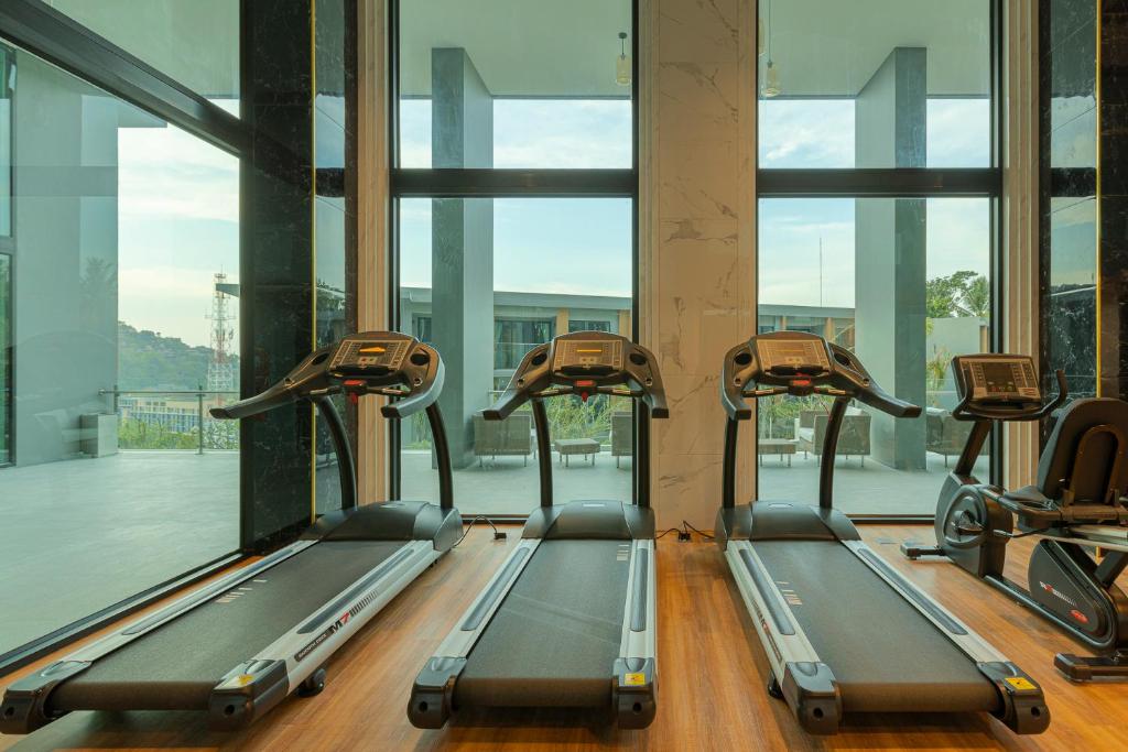 Fitness centrum a/nebo fitness zařízení v ubytování Sea View 1-BR 36 m2 Panora Surin by Holy Cow