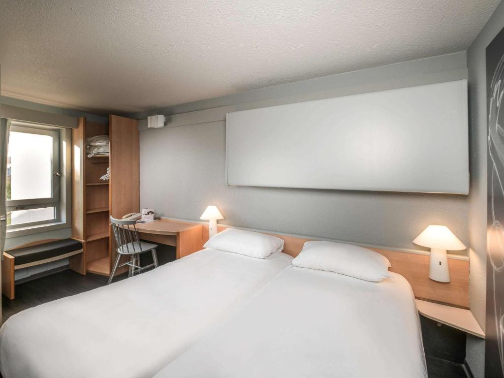 Postel nebo postele na pokoji v ubytování ibis Carcassonne Centre - La Cité