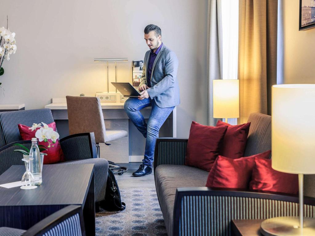 Posezení v ubytování Mercure Hotel München Süd Messe