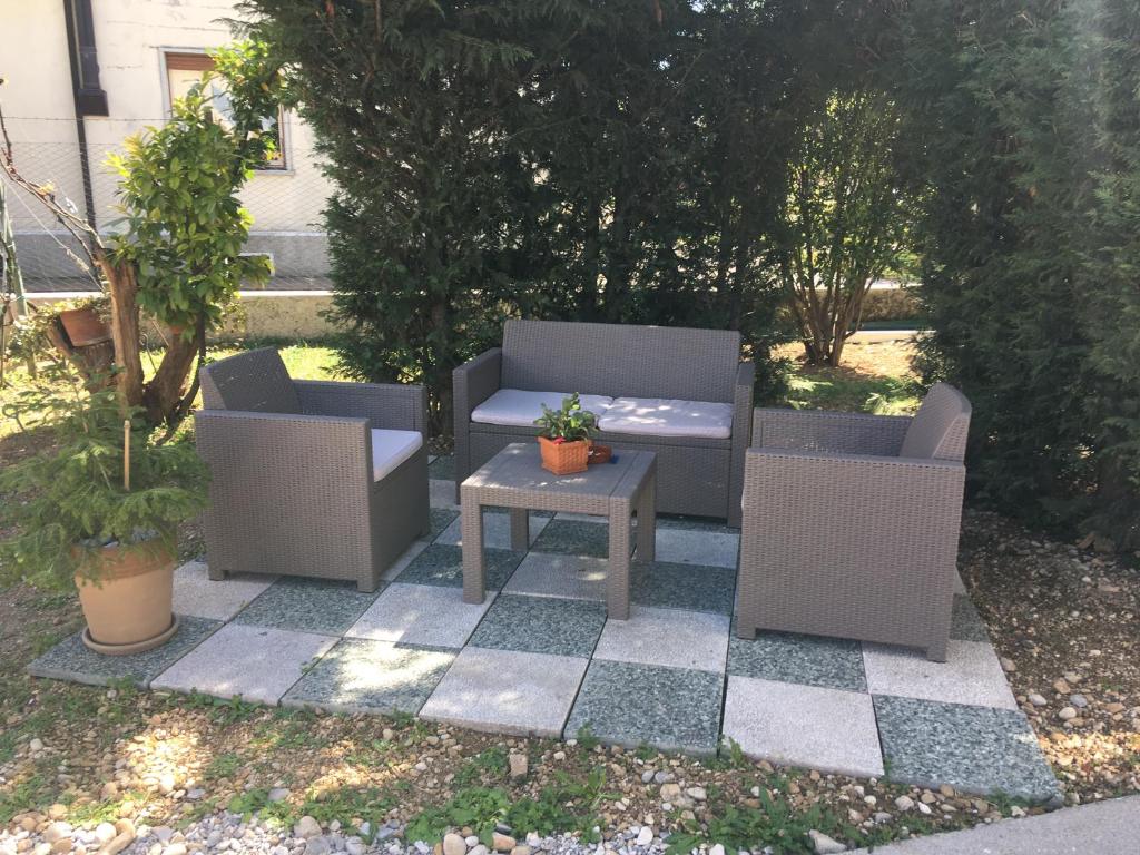 A garden outside piccadilly b&b