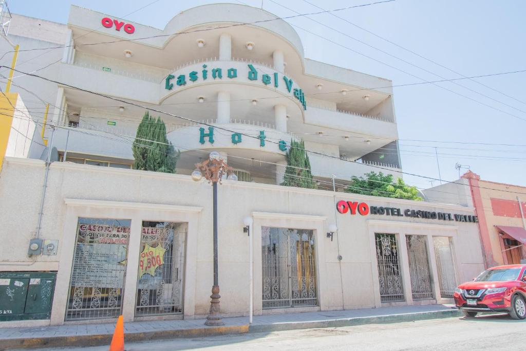 Afbeelding uit fotogalerij van OYO Hotel Casino Del Valle, Matehuala in Matehuala