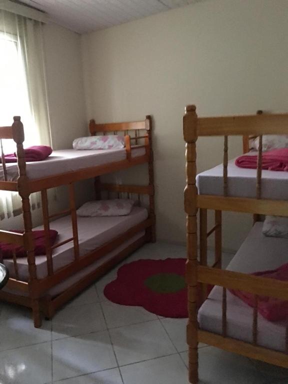  Quartos para aluguel