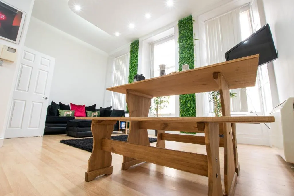 Newcastle Jungle Retreat Hampton Gardens, Newbiggin-by-the-Sea, United Kingdom