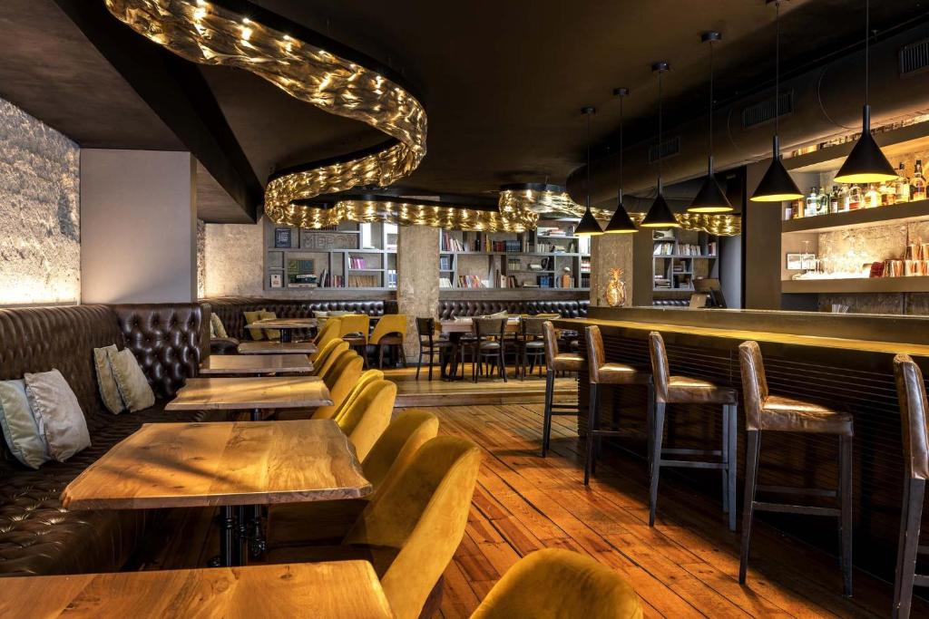 9Hotel Mercy - Resim 42