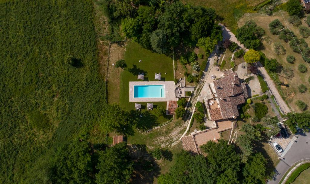 Basen w obiekcie Relais Il Furioso lub w pobliżu