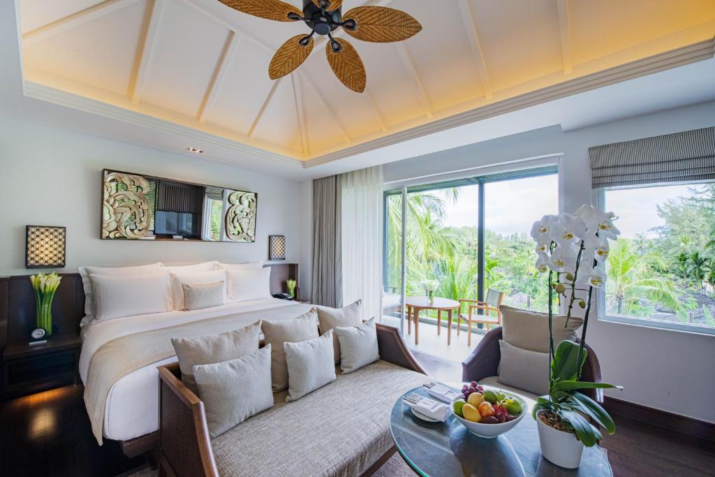 Posezení v ubytování Anantara Layan Phuket Resort
