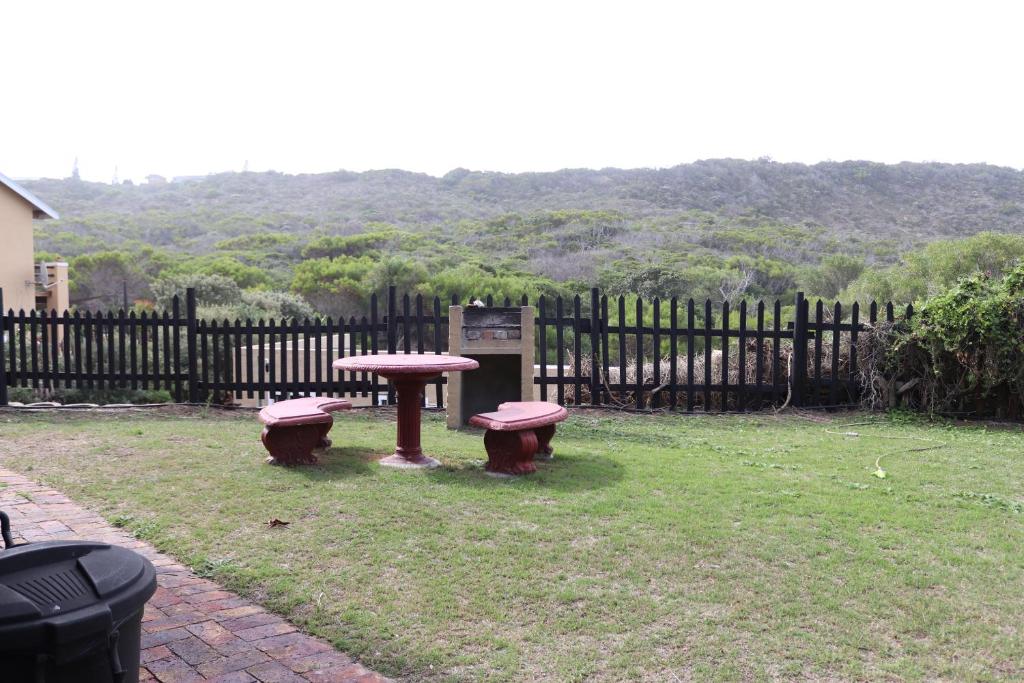Myoli Beach Lodge - Image 23