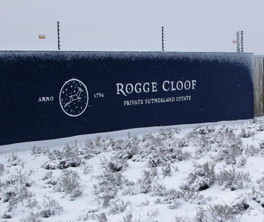 a sign for the roosevelt cluster in the snow at Rogge Cloof in Sutherland