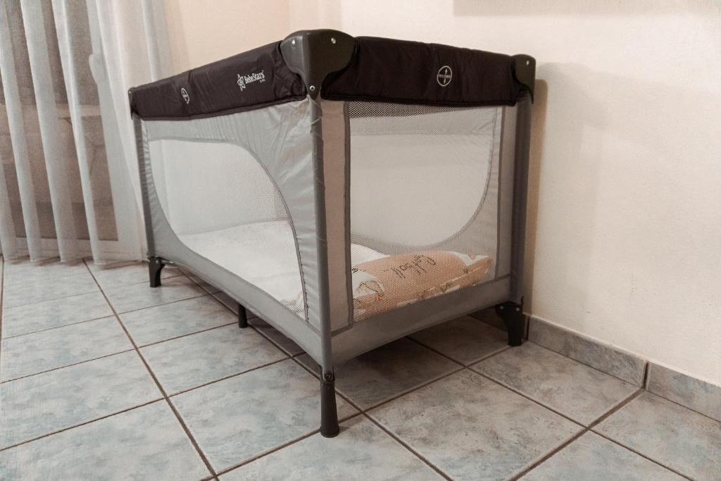 Postel nebo postele na pokoji v ubytování Pravi Hotel