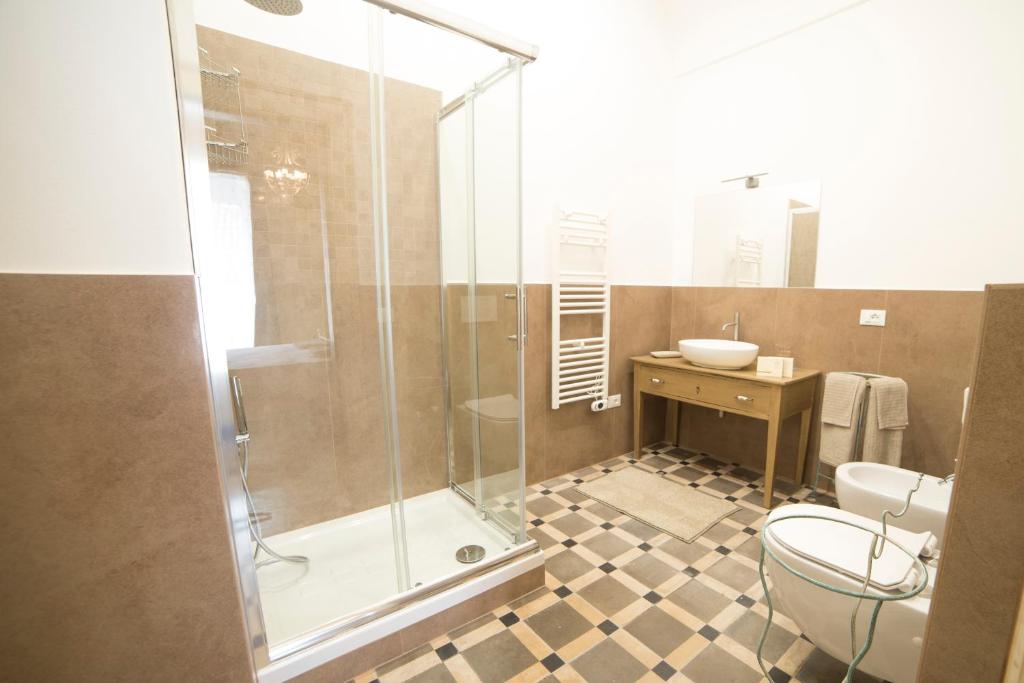 Koupelna v ubytování Aria di Vico Aparthotel