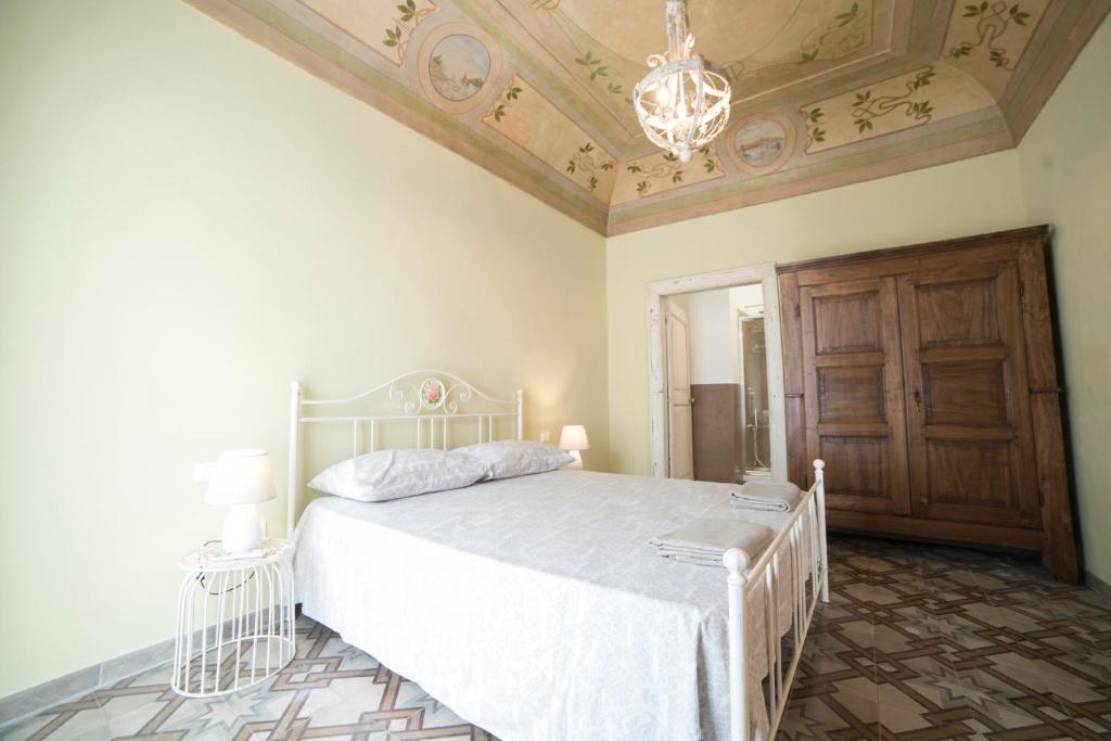 Postel nebo postele na pokoji v ubytování Aria di Vico Aparthotel