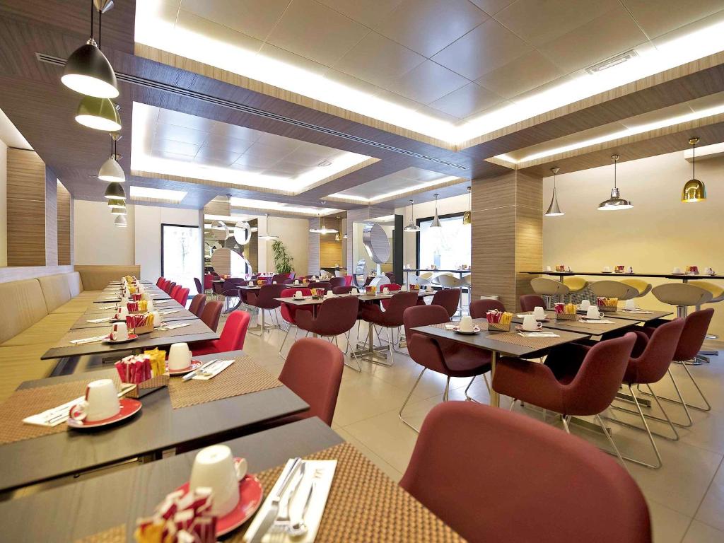 Restaurace v ubytování Mercure Roma Centro Colosseo