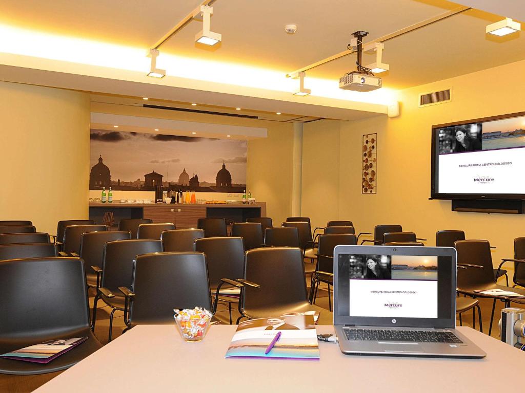 Konferenční prostory v ubytování Mercure Roma Centro Colosseo