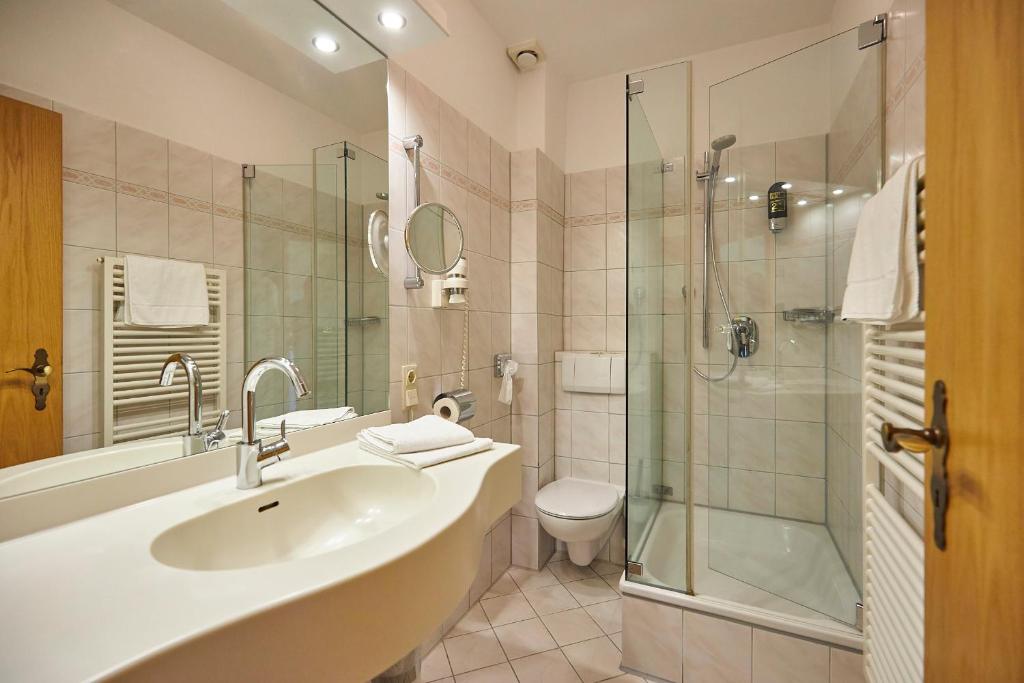 Koupelna v ubytování Flair Landhotel Strengliner Mühle